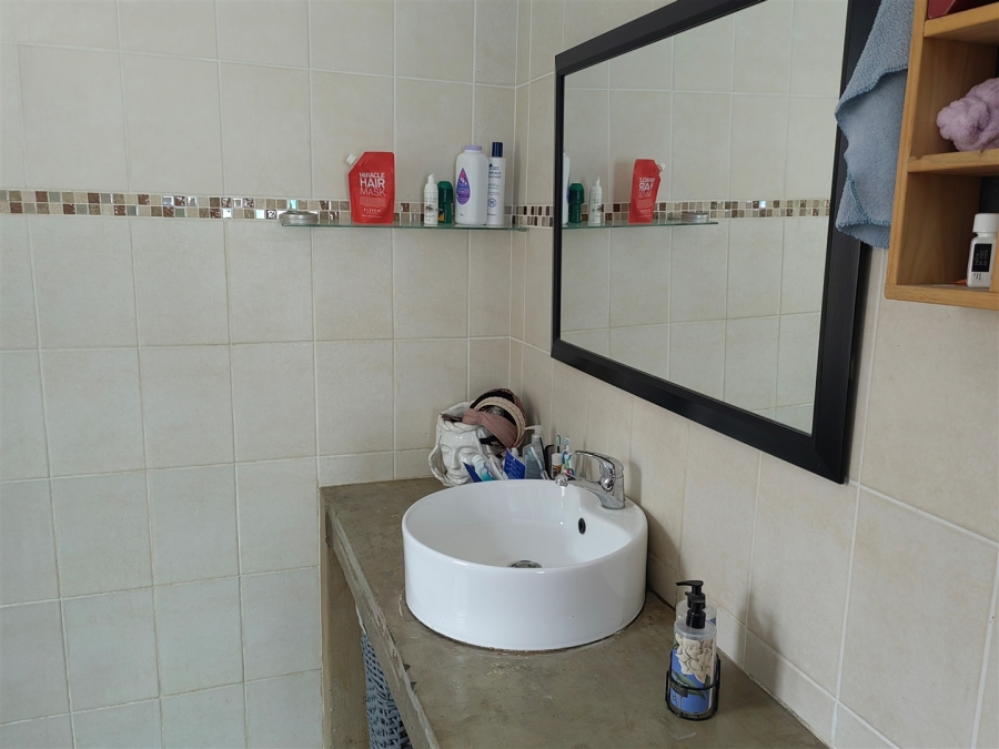 5 Bedroom Property for Sale in Parys Free State